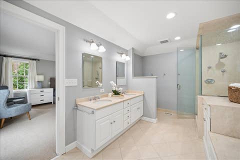 Tiny photo for 1037 Oak Street, Winnetka, IL 60093 (MLS # 12678232)