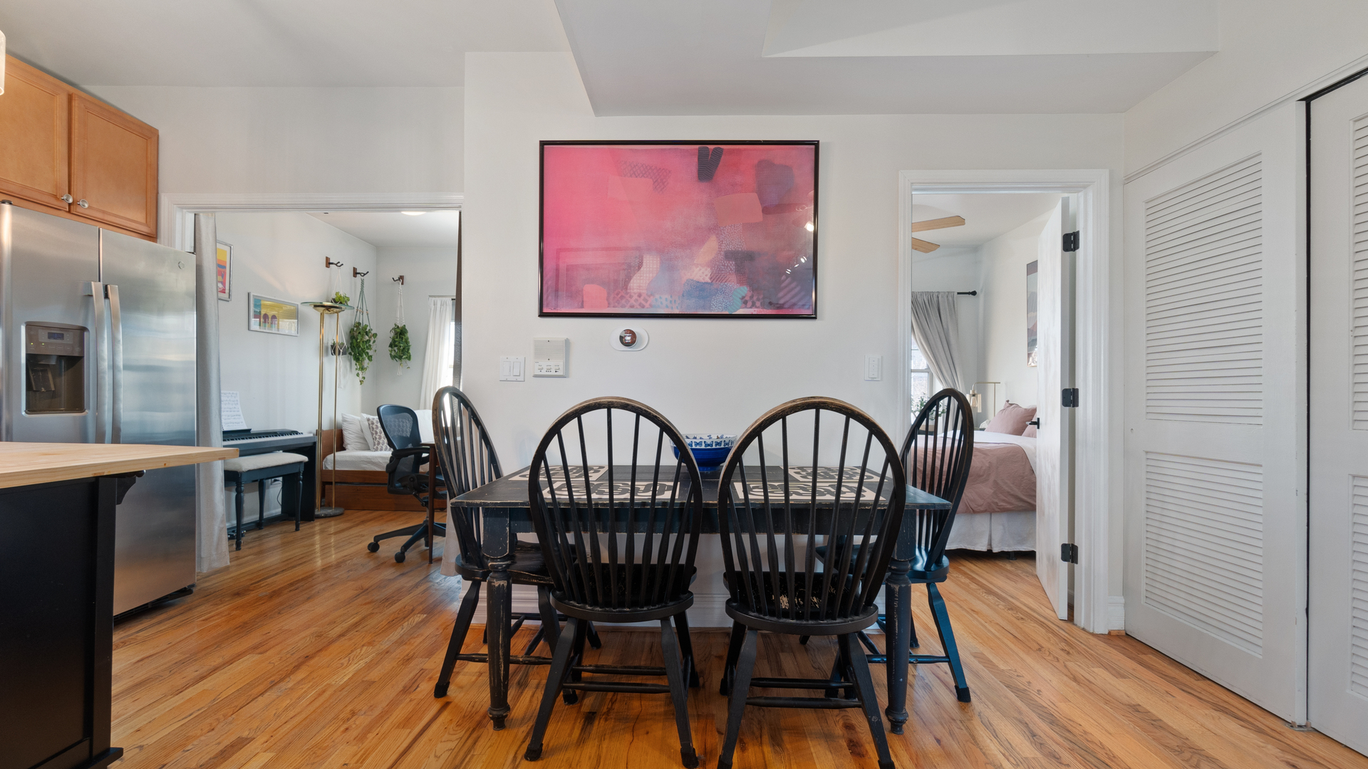 2544 W George Street 2