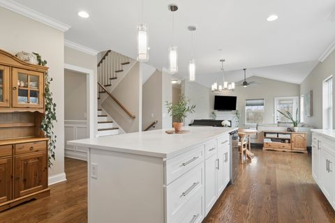 Tiny photo for 1465 Somerset Place, Barrington, IL 60010 (MLS # 12607803)