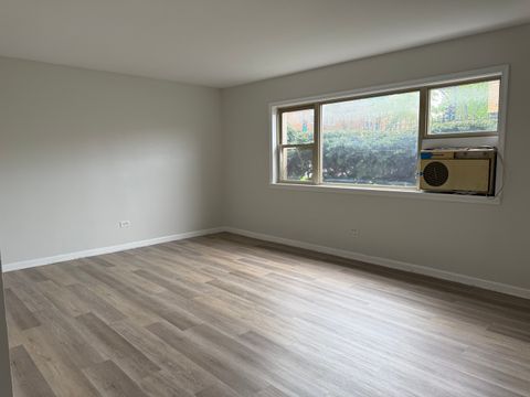 Tiny photo for 4757 N Keeler Avenue #101, Chicago, IL 60630 (MLS # 12591300)