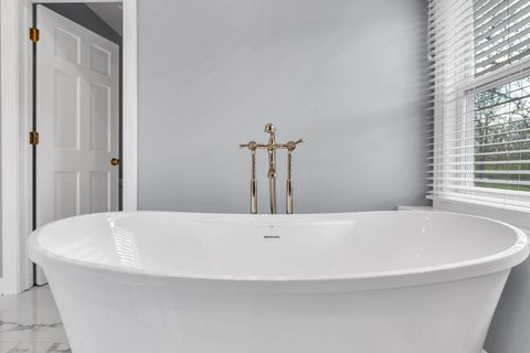 Tiny photo for Lincolnshire, IL 60069 (MLS # 12624674)