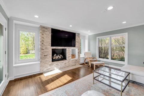 Tiny photo for Lincolnshire, IL 60069 (MLS # 12624674)