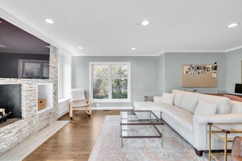 Tiny photo for Lincolnshire, IL 60069 (MLS # 12624674)