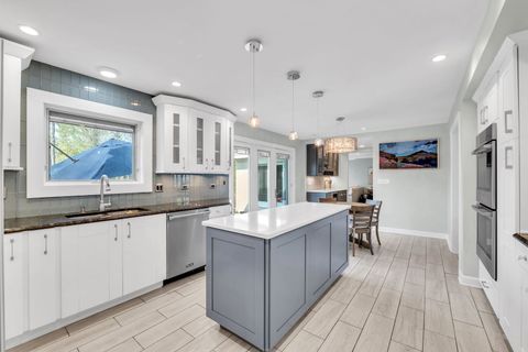 Tiny photo for Lincolnshire, IL 60069 (MLS # 12624674)