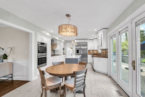 Tiny photo for Lincolnshire, IL 60069 (MLS # 12624674)