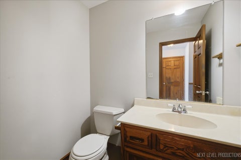 Tiny photo for 13 Saddlewood Court, Sugar Grove, IL 60554 (MLS # 12678130)