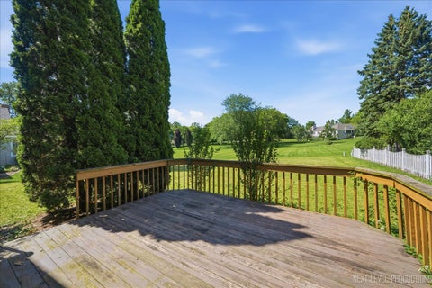 Tiny photo for 13 Saddlewood Court, Sugar Grove, IL 60554 (MLS # 12678130)