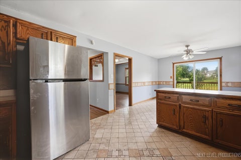 Tiny photo for 13 Saddlewood Court, Sugar Grove, IL 60554 (MLS # 12678130)