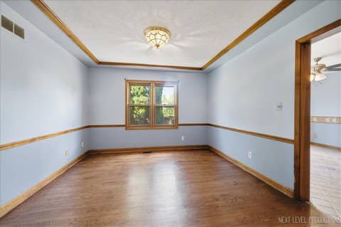 Tiny photo for 13 Saddlewood Court, Sugar Grove, IL 60554 (MLS # 12678130)