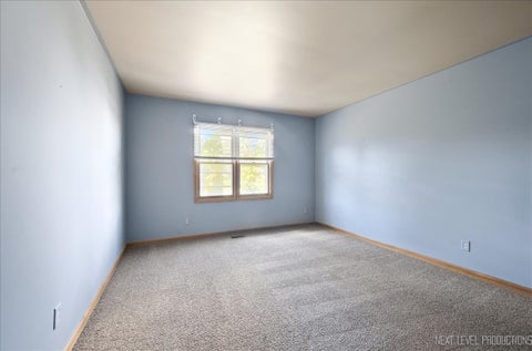 Tiny photo for 13 Saddlewood Court, Sugar Grove, IL 60554 (MLS # 12678130)