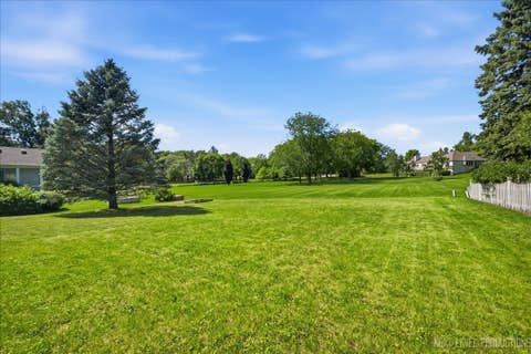 Tiny photo for 13 Saddlewood Court, Sugar Grove, IL 60554 (MLS # 12678130)