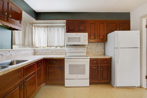 Tiny photo for 413 N Highland Avenue, Elmhurst, IL 60126 (MLS # 12618574)