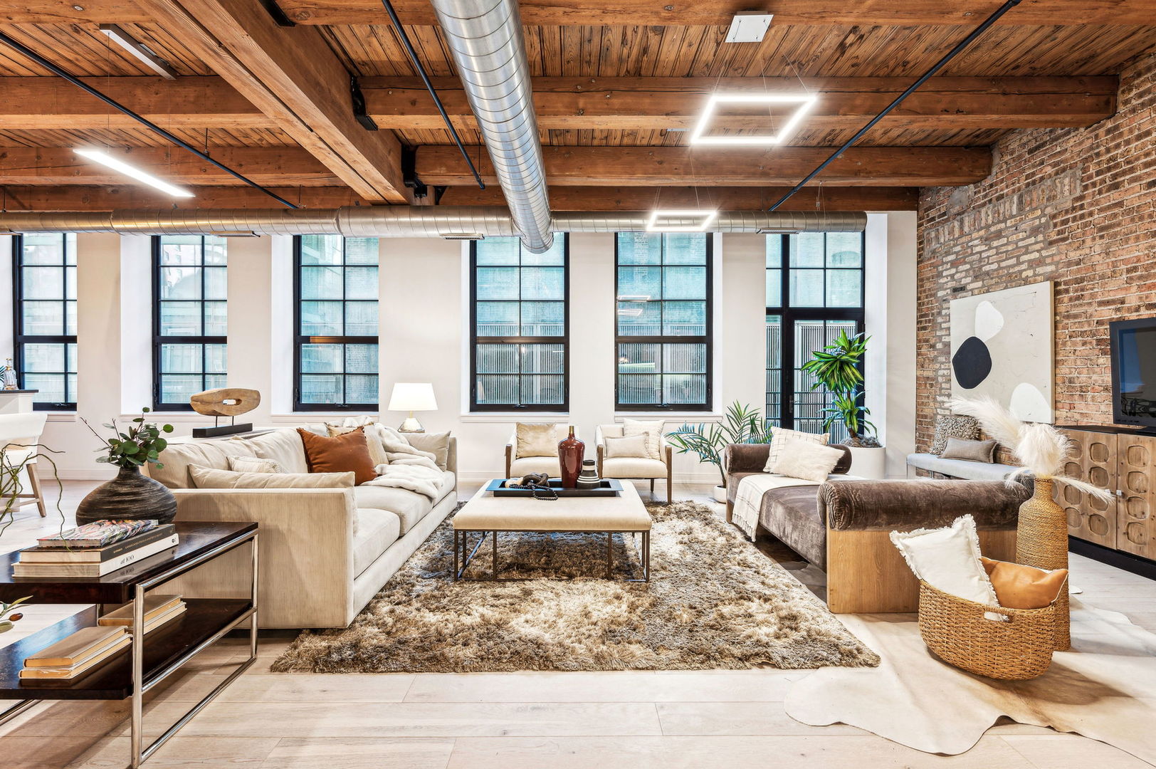 223 W LAKE Street 2S