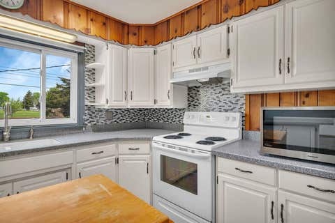 Tiny photo for 1010 Harmony Avenue, Mazon, IL 60444 (MLS # 12629430)