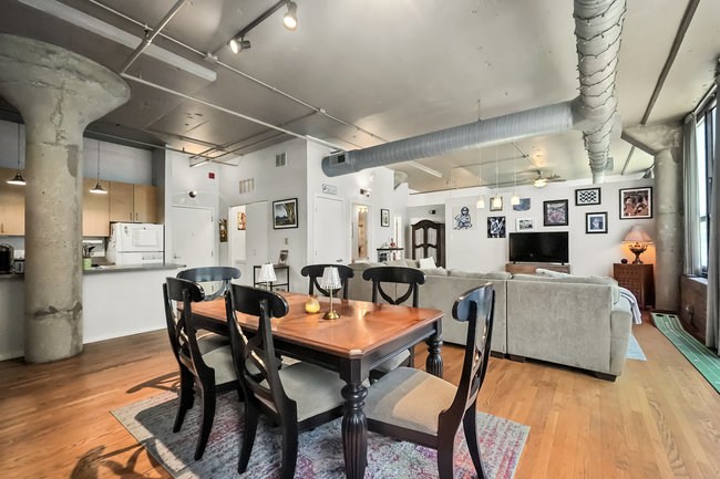 130 S Canal Street 504