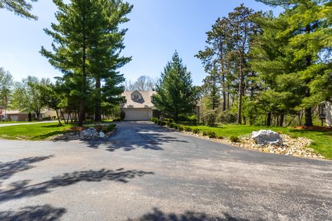 Tiny photo for 2120 31st Avenue, Rock Island, IL 61201 (MLS # 12628268)