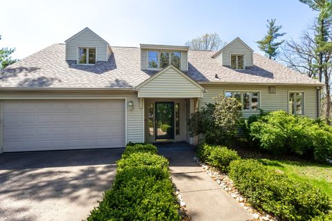 Tiny photo for 2120 31st Avenue, Rock Island, IL 61201 (MLS # 12628268)