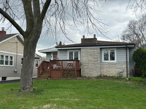 Photo of 115 E Division Street, Villa Park, IL 60181 (MLS # 12612666)
