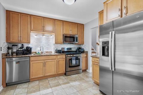 Tiny photo for 2320 Bayside Drive, Hanover Park, IL 60133 (MLS # 12475900)