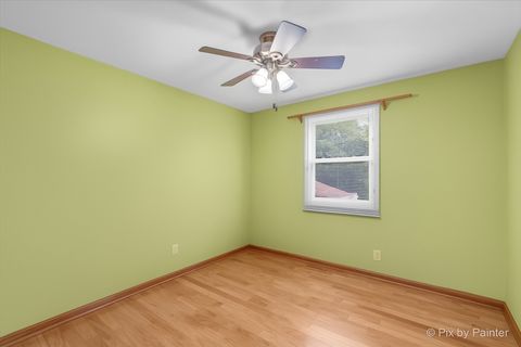Tiny photo for 2320 Bayside Drive, Hanover Park, IL 60133 (MLS # 12475900)