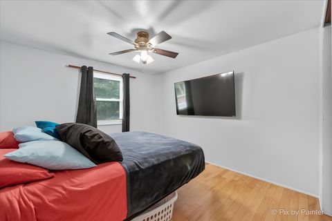 Tiny photo for 2320 Bayside Drive, Hanover Park, IL 60133 (MLS # 12475900)