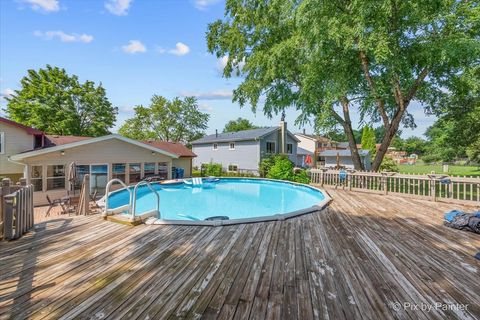 Tiny photo for 2320 Bayside Drive, Hanover Park, IL 60133 (MLS # 12475900)