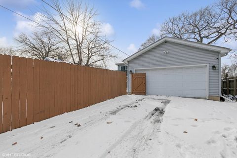 A home in North Chicago