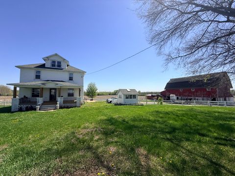 Photo of 1801 Lee Center Road, Amboy, IL 61310 (MLS # 12606152)