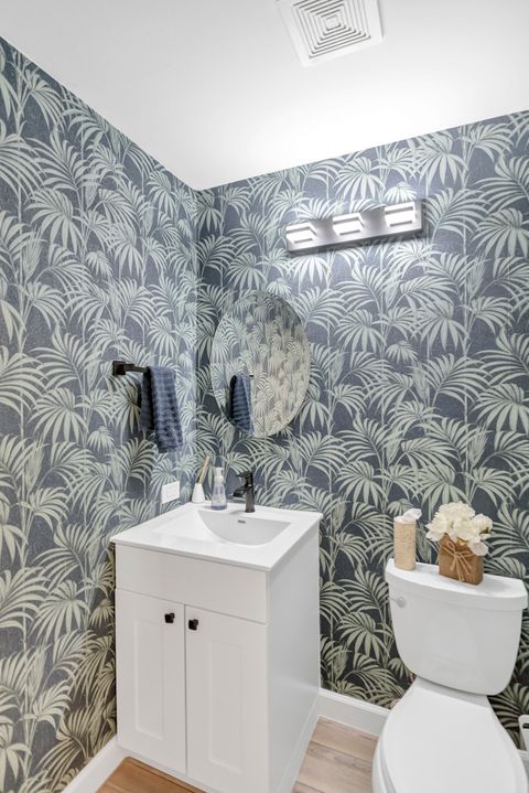 Tiny photo for 270 Woodstone Circle, Buffalo Grove, IL 60089 (MLS # 12600799)