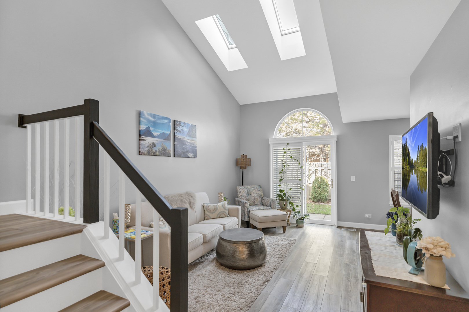 270 Woodstone Circle