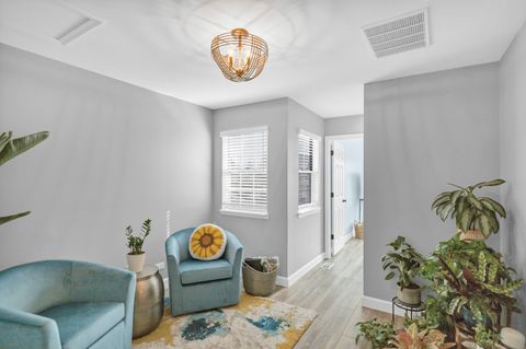 Tiny photo for 270 Woodstone Circle, Buffalo Grove, IL 60089 (MLS # 12600799)