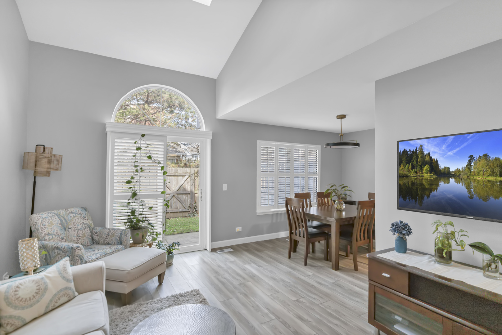 270 Woodstone Circle