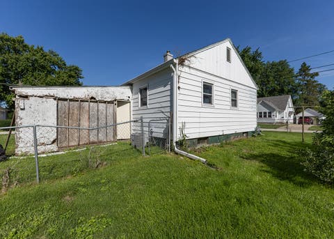 Tiny photo for 218 E South Street, Geneseo, IL 61254 (MLS # 12734974)