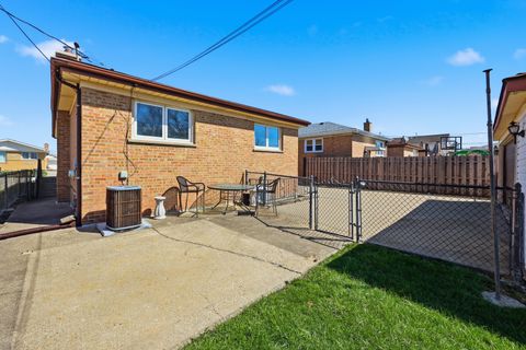 Tiny photo for Schiller Park, IL 60176 (MLS # 12633903)