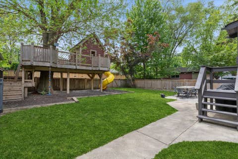 Tiny photo for 5941 N Knox Avenue, Chicago, IL 60646 (MLS # 12648031)