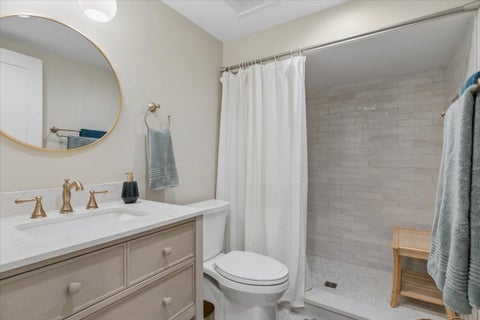 Tiny photo for 5941 N Knox Avenue, Chicago, IL 60646 (MLS # 12648031)