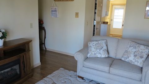 Tiny photo for 23 Cherry Hill Court #124, Hampton, IL 61244 (MLS # 12553127)