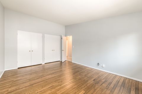 Tiny photo for 713 Carriage Hill Drive, Glenview, IL 60025 (MLS # 12492878)