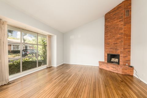 Tiny photo for 713 Carriage Hill Drive, Glenview, IL 60025 (MLS # 12492878)