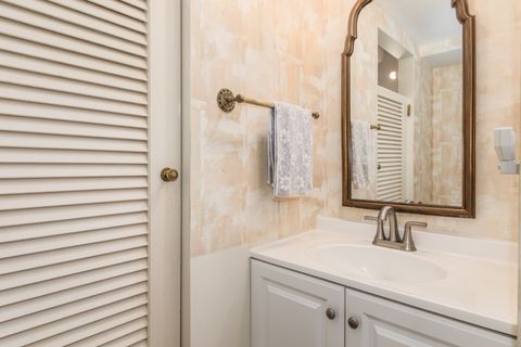 Tiny photo for 713 Carriage Hill Drive, Glenview, IL 60025 (MLS # 12492878)