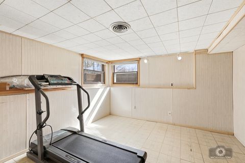 Tiny photo for 904 Cove Avenue, Lockport, IL 60441 (MLS # 12579698)