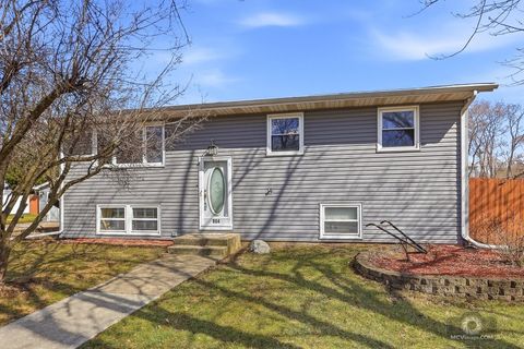 Photo of 904 Cove Avenue, Lockport, IL 60441 (MLS # 12579698)