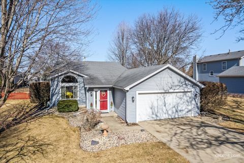 Photo of 273 Bastian Drive, Sugar Grove, IL 60554 (MLS # 12584117)