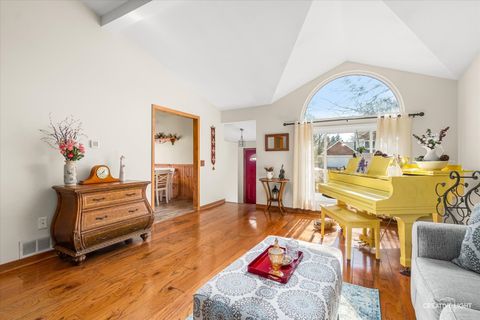 Tiny photo for 273 Bastian Drive, Sugar Grove, IL 60554 (MLS # 12584117)