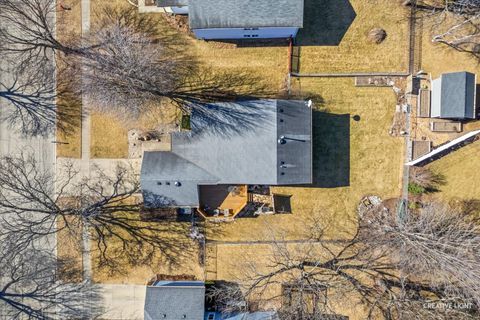 Tiny photo for 273 Bastian Drive, Sugar Grove, IL 60554 (MLS # 12584117)