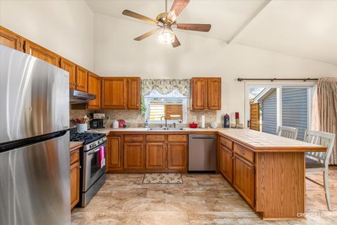 Tiny photo for 273 Bastian Drive, Sugar Grove, IL 60554 (MLS # 12584117)