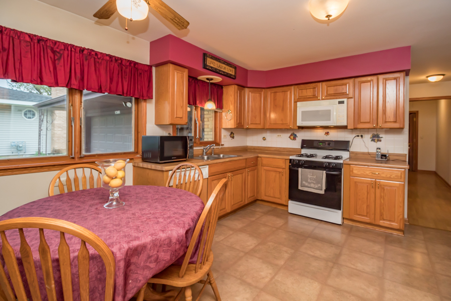 34721 N Iroquois Trail