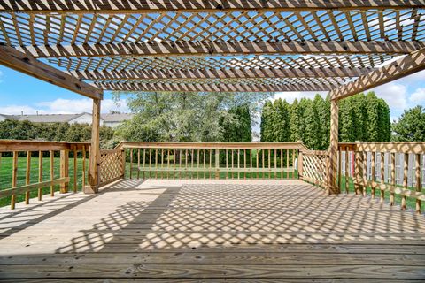 Tiny photo for 906 Eagle Point Drive, Matteson, IL 60443 (MLS # 12464836)
