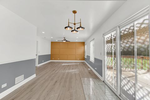 Tiny photo for 906 Eagle Point Drive, Matteson, IL 60443 (MLS # 12464836)