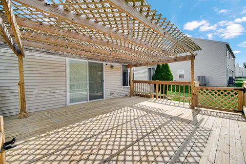 Tiny photo for 906 Eagle Point Drive, Matteson, IL 60443 (MLS # 12464836)